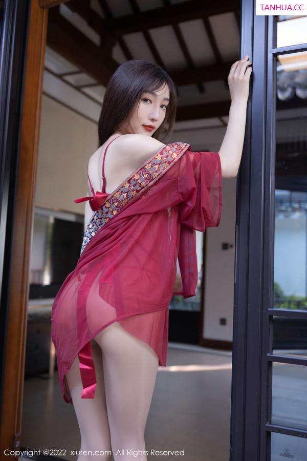 陆萱萱  [XiuRen]高清写真图 2022.05.19 No.5033 陆萱萱第6张图片